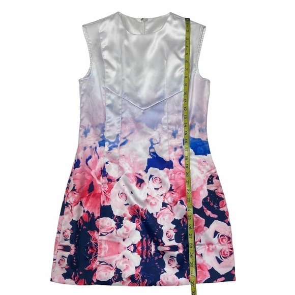 OMBRE White Floral Sleeveless Mini Sheath Dress - Picture 6 of 11